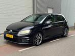 Volkswagen Golf 7 1.2 TSI R-Line, Voorwielaandrijving, Euro 5, Stof, Zwart