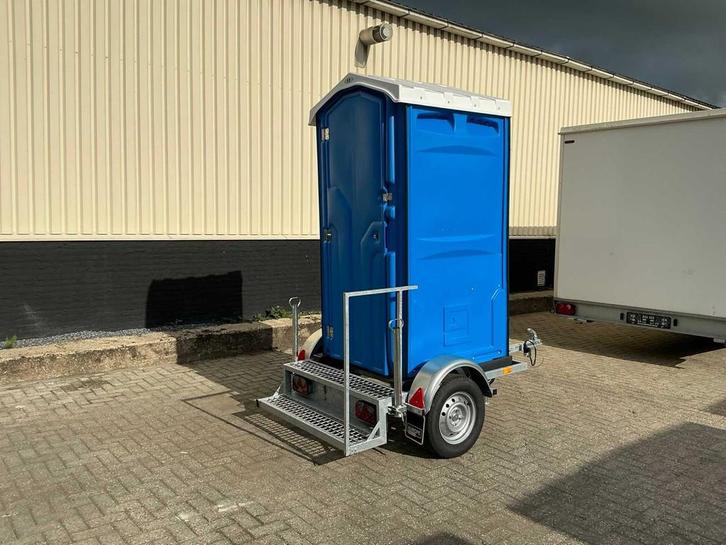 2025 Europewagon 1800 Nieuw mobiel toilet op aanhanger, Zakelijke goederen, Machines en Bouw | Keten en Containers