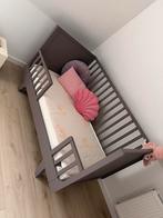 Laurette Ledikant/Peuterbed - Taupe - Zeer Goede Staat, Ophalen, Zo goed als nieuw, Ledikant