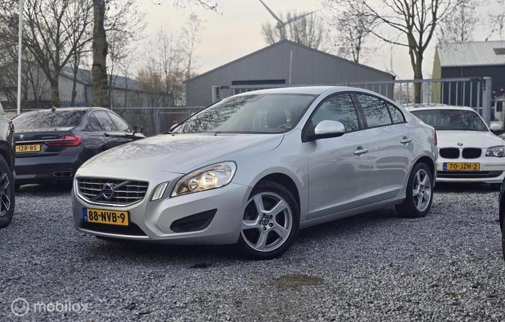 Volvo S60 2.0T Intro Edition zeer net!, Auto's, Volvo, Bedrijf, Te koop, S60, ABS, Airbags, Airconditioning, Alarm, Bluetooth