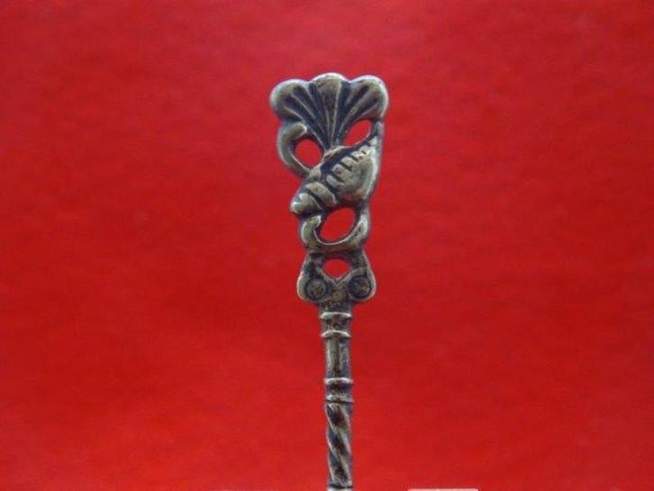 Lepeltje: Symbool Nepal, Antiek en Kunst, Antiek | Bestek, Verzenden