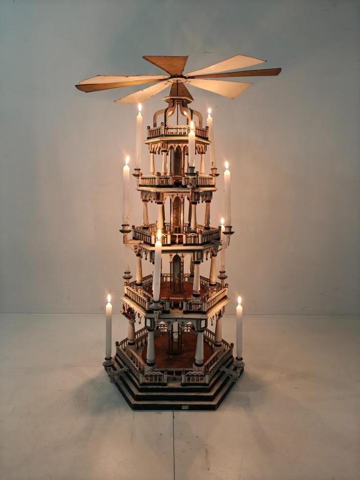 19e Eeuw Handgemaakte Kerstpiramide – Volk kunst, Antiek en Kunst, Curiosa en Brocante, Ophalen