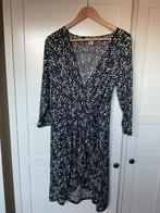 Zwart witte stippen jurk jurkje van H&M, Kleding | Dames, Maat 38/40 (M), Zwart, Ophalen of Verzenden, Zo goed als nieuw