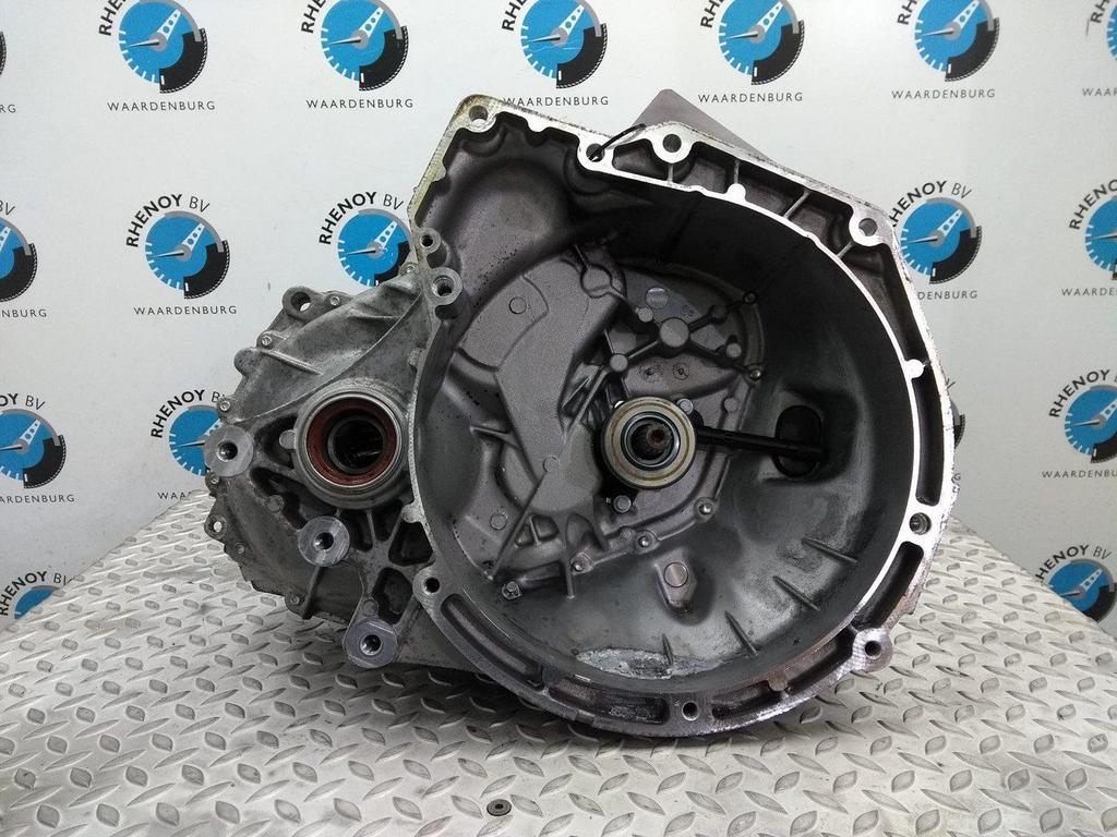 FORD FIESTA TRANSMISSIE / VERSNELLINGSBAK 2018, Ophalen of Verzenden, Gebruikt, Stiba lid