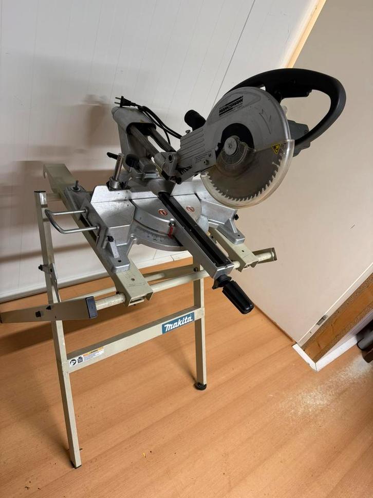 Mannesman afkortzaag met makita bok, Doe-het-zelf en Verbouw, Gereedschap | Zaagmachines, Zo goed als nieuw, Ophalen of Verzenden