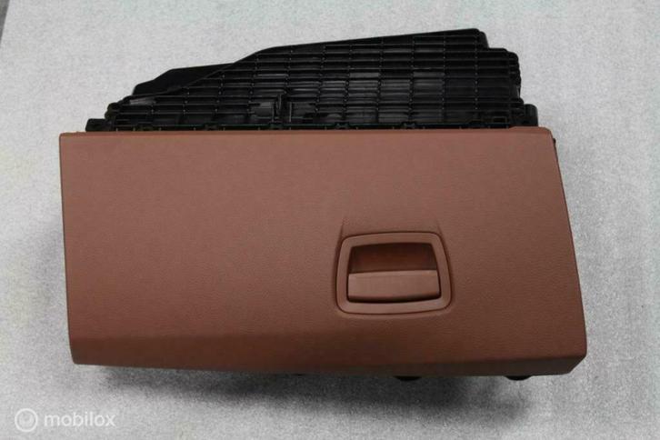 Handschoenkastje bruin BMW 5 serie F10 F11 (2009-2017), Auto-onderdelen, Dashboard en Schakelaars