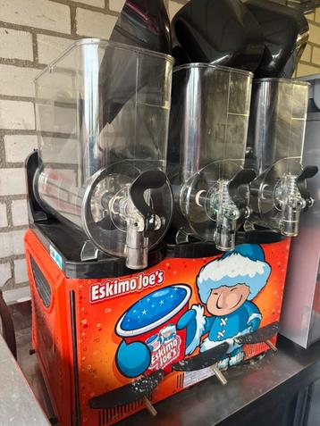 Slushpuppy automaat 3 smaken beschikbaar voor biedingen