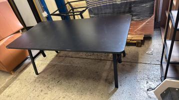 Wiesner Hager bureau 
