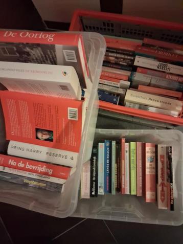  Ned. Literatuur / Geschiedenis boeken  zie lijst hieronder  beschikbaar voor biedingen