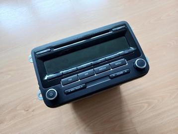 autoradio beschikbaar voor biedingen