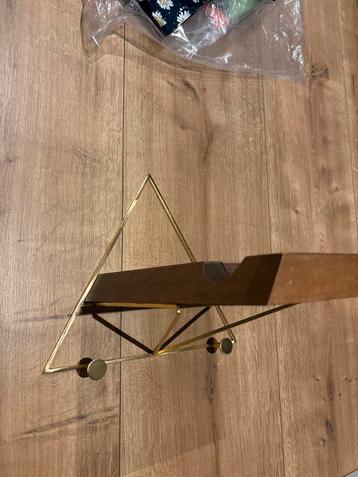 Fiets Wandplank Goud/Hout ophang beugel beschikbaar voor biedingen