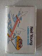 Neil Young - Landing on water 1986 tape cassette, Ophalen of Verzenden, Pop, 1 bandje