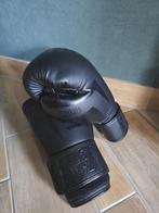 Venum Challenger 2.0 (16 oz), Ophalen, Zo goed als nieuw, Bokskleding