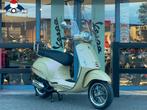 Vespa PRIMAVERA 50 4T Galaxy Gold 2696 km 7-2023 2e eig.