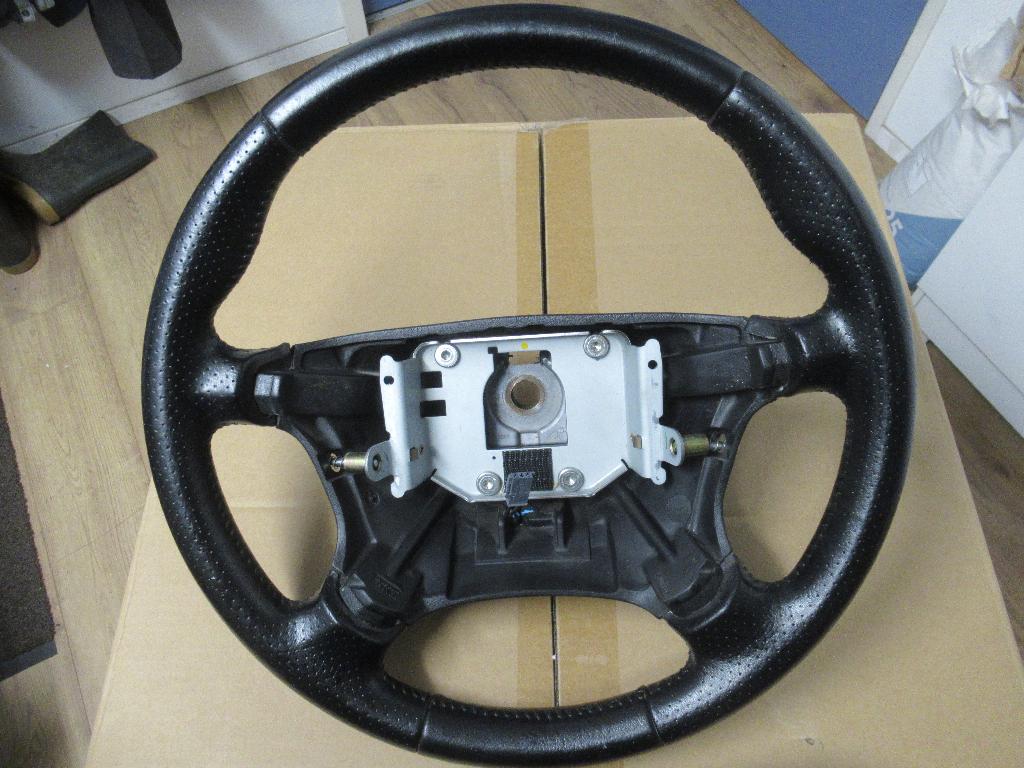 Sportstuur Saab Aero, Auto-onderdelen, Interieur en Bekleding, Ophalen of Verzenden, Gebruikt, Saab
