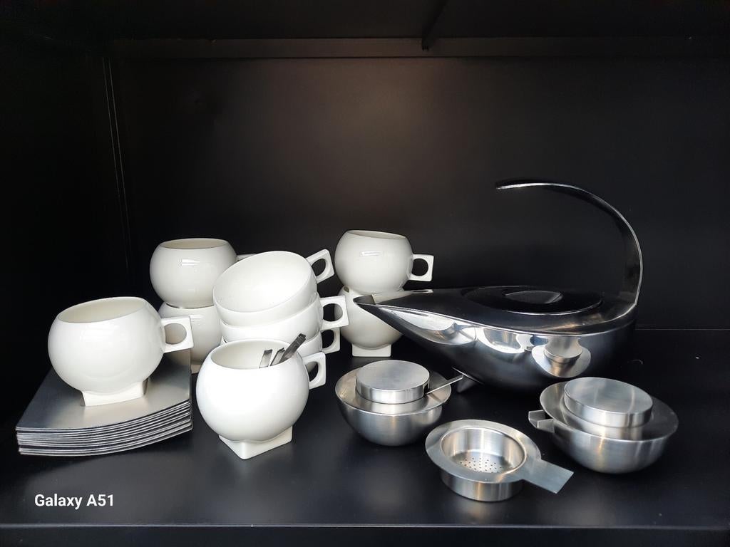 Servies: Tramontina kopjes, Bodum theepot, Blomus set, Huis en Inrichting, Ophalen, Overige materialen, Gebruikt, Effen