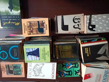Zeer grote collectie Simonen en Maigret boeken  beschikbaar voor biedingen