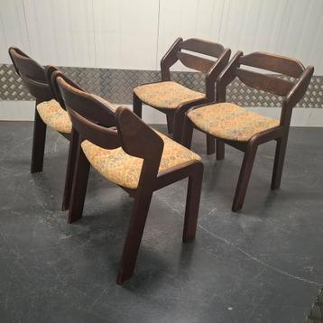Vintage stoel 4 houten stoelen eetkamerstoelen  beschikbaar voor biedingen