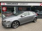 Volvo V40 2.0 D2 R-Design Business Winter-Line (bj 2015), Voorwielaandrijving, Gebruikt, 4 cilinders, Origineel Nederlands