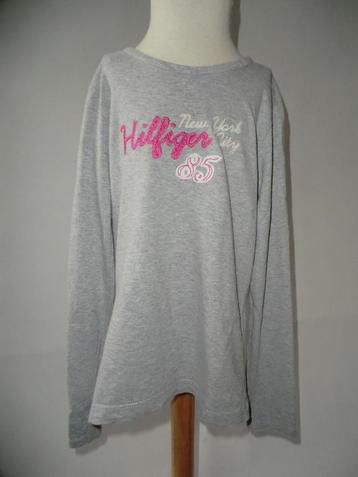 TOMMY hilfiger longsleeve 128 in ~~nieuw~~ staat beschikbaar voor biedingen