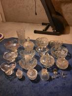 ZGAN 20 DELIGE VITAGE KRISTALLEN OUDE SET, Antiek en Kunst, Antiek | Servies compleet, Ophalen of Verzenden