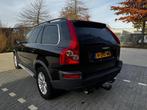 Volvo XC90 4.4 V8 Momentum | Youngtimer | Automaat | 7-perso, Auto's, Volvo, Gebruikt, 8 cilinders, 138 €/maand, Zwart