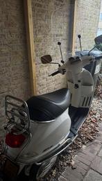 Vespa scooter, wit,  met geel kenteken, Ophalen, Gebruikt, Maximaal 45 km/u, Overige modellen