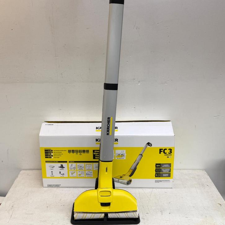 Karcher vloerreiniger FC 3 Cordless, Doe-het-zelf en Verbouw, Reinigingsmachines, Gebruikt