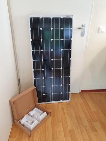 Zonnepaneel Phaesun SunPlus 100S met 4 witte hoeksteunen beschikbaar voor biedingen