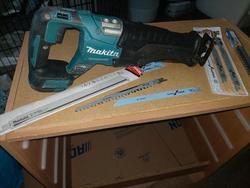 Makita 18v djr 187 recipro body+hoop zaagje's, Doe-het-zelf en Verbouw, Gereedschap | Zaagmachines, Zo goed als nieuw, Reciprozaag