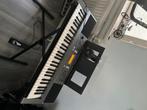 Yamaha synthesizer/keyboard met headphones en sustain pedaal, Muziek en Instrumenten, Synthesizers, Ophalen, Gebruikt, Yamaha