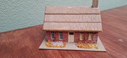 Liefelijk HO MODELHUISJE, Hobby en Vrije tijd, Modeltreinen | H0, Gebruikt, Brug, Tunnel of Gebouw, Gelijkstroom of Wisselstroom