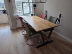 Set met mooie tafel en 4 nette stoelen. Zo goed als nieuw., Ophalen