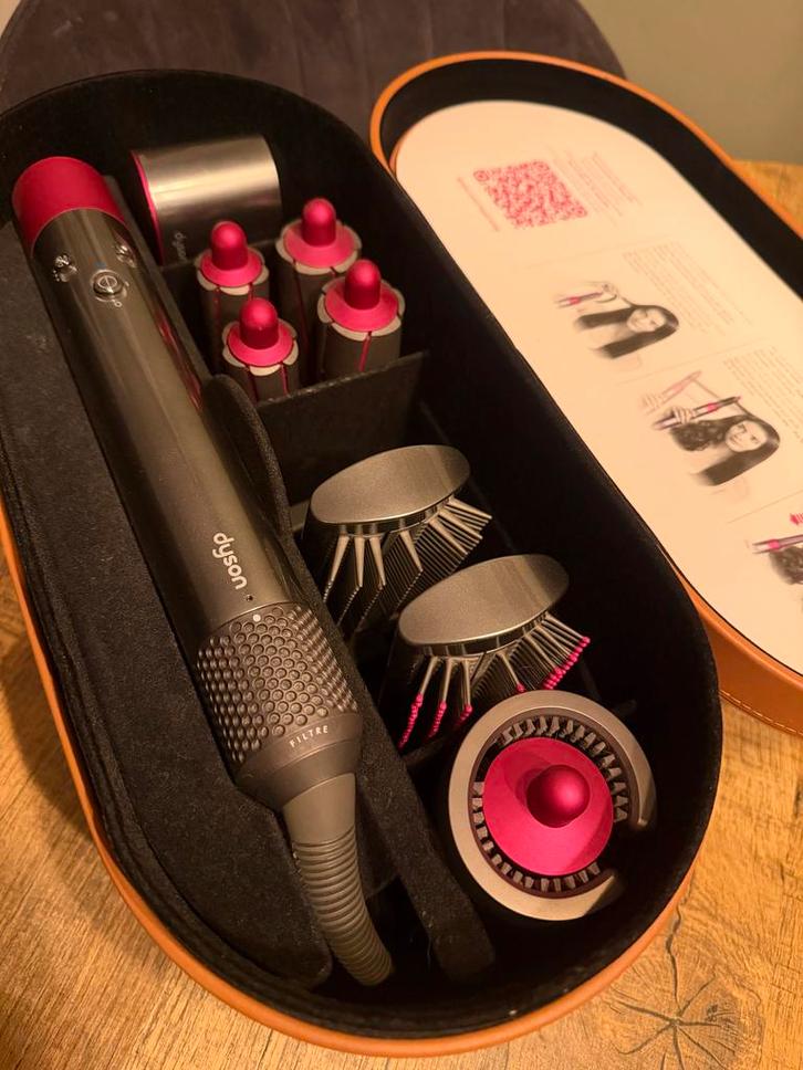 Dyson airwrap (kerstcadeau tip), Sieraden, Tassen en Uiterlijk, Uiterlijk | Haarverzorging, Zo goed als nieuw, Ophalen