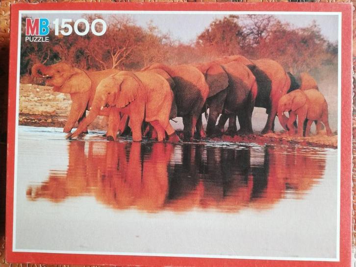 Puzzel 1500 stukjes: Olifanten, Hobby en Vrije tijd, Denksport en Puzzels, Gebruikt, Legpuzzel, 500 t/m 1500 stukjes, Ophalen of Verzenden