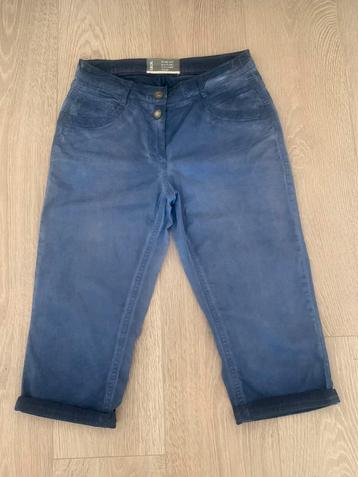 Capribroek Cecil maat W27 beschikbaar voor biedingen