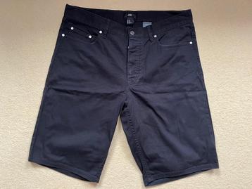 Korte zwarte broek H&M Japan beschikbaar voor biedingen
