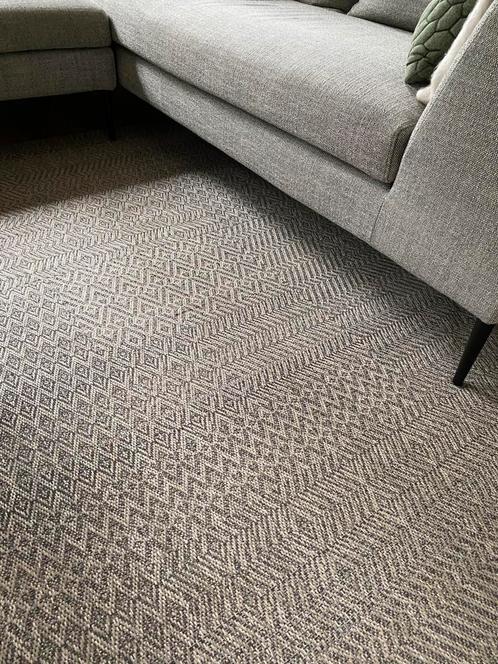 Kleed van Limited Edition grijs/beige/antraciet, Huis en Inrichting, Stoffering | Vloerbedekking, Zo goed als nieuw, Tapijt, Beige