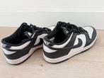 Nike sneakers, Dunk low panda zwart-wit maat 36, Jongen of Meisje, Schoenen, Ophalen of Verzenden, Zo goed als nieuw