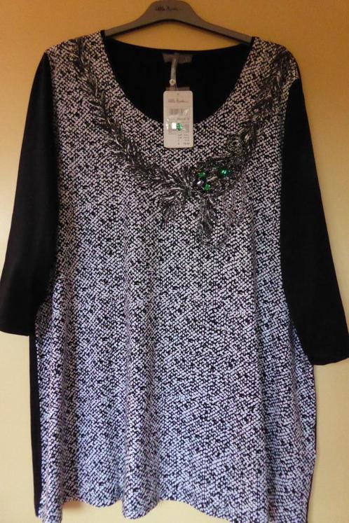Nieuw tuniek in zwart wit schitterende halsversiering 50 52, Kleding | Dames, Grote Maten, Nieuw, Blouse of Tuniek, Zwart, Ophalen of Verzenden
