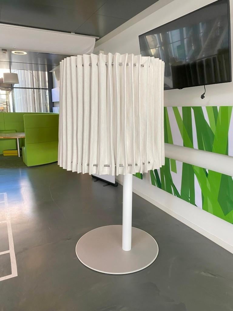 2 x Offecct SmallTalk (akoestisch), wit - H 200 x B 115 cm., Ophalen, Gebruikt