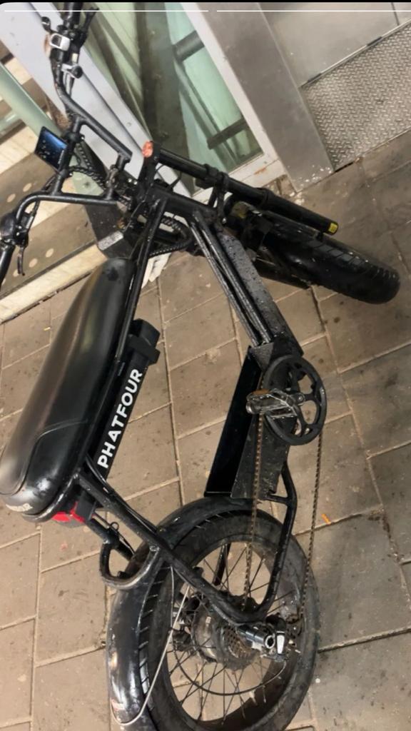 Phatfour fatbike, Fietsen en Brommers, Elektrische fietsen, Zo goed als nieuw, Overige merken, 59 cm of meer, 50 km per accu of meer
