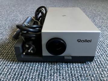 Rollei P35A diaprojector me standaard en projectiescherm beschikbaar voor biedingen