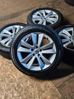 Volvo V60 Velgen met Pirelli Winterbanden 225/50 R17, Auto-onderdelen, Banden en Velgen, Ophalen, Gebruikt, Banden en Velgen, 17 inch