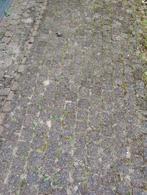 Cobblestones plusminus 20 vierkante meter gratis, Beton, Ophalen of Verzenden, Zo goed als nieuw, Klinkers