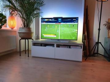 Ikea Besta Lappvikken tv meubel wit met betonpatroon blad beschikbaar voor biedingen