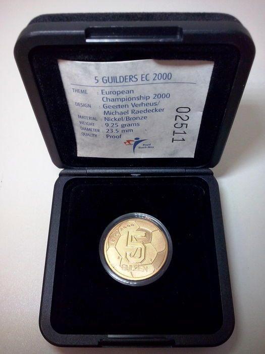 Nederland EK 2000 - 5 Gulden met klein muntmeesterteken, Postzegels en Munten, Munten | Nederland, Setje, 5 gulden, Koningin Beatrix