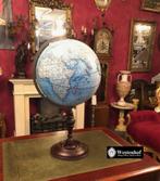 Grote wereldbol vintage blauw op houten voet, Ophalen of Verzenden
