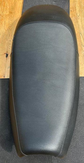 Bonneville T100 Triumph Buddyseat – (Gebruikt – Zeer Netjes) beschikbaar voor biedingen