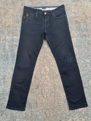 Vanguard V7 Rider W35 L32 Slim STRETCH Bronno3532 Blauw

 beschikbaar voor biedingen